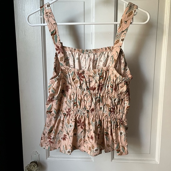 Universal Thread Tank Top - Picture 2 of 4